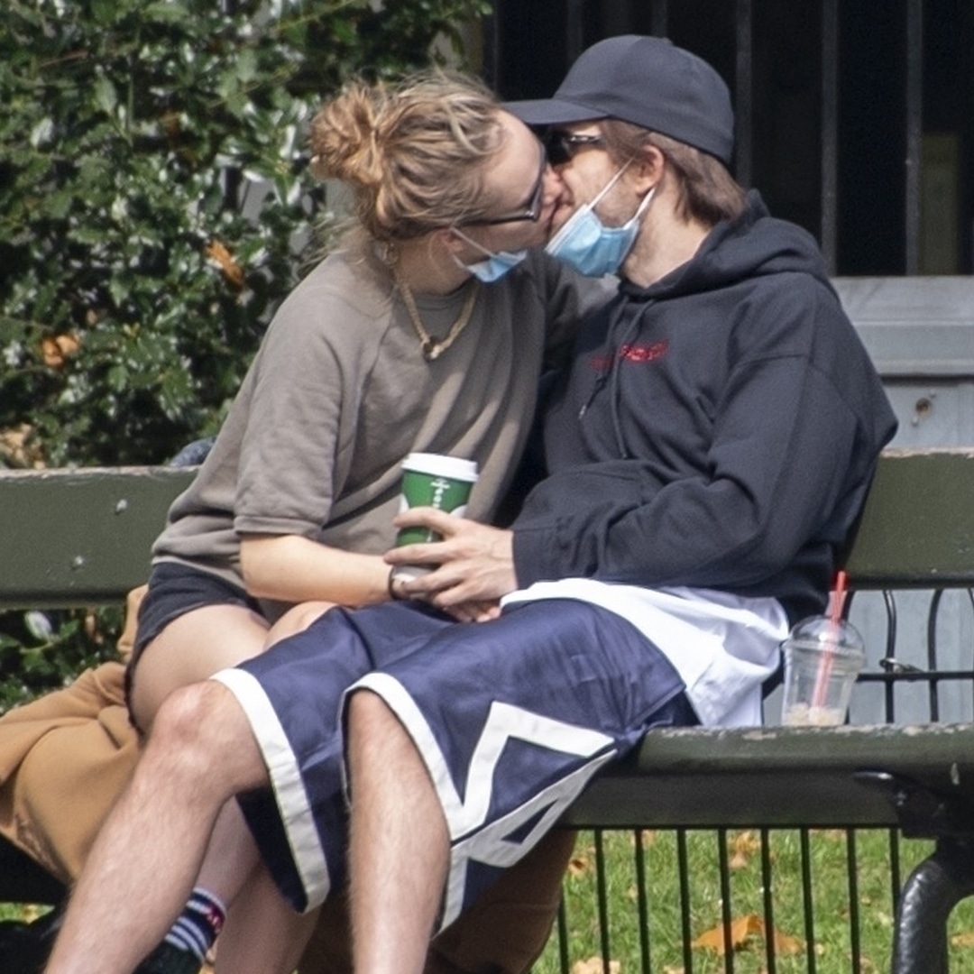 Robert Pattinson Seen Kissing Suki Waterhouse After Coronavirus Report